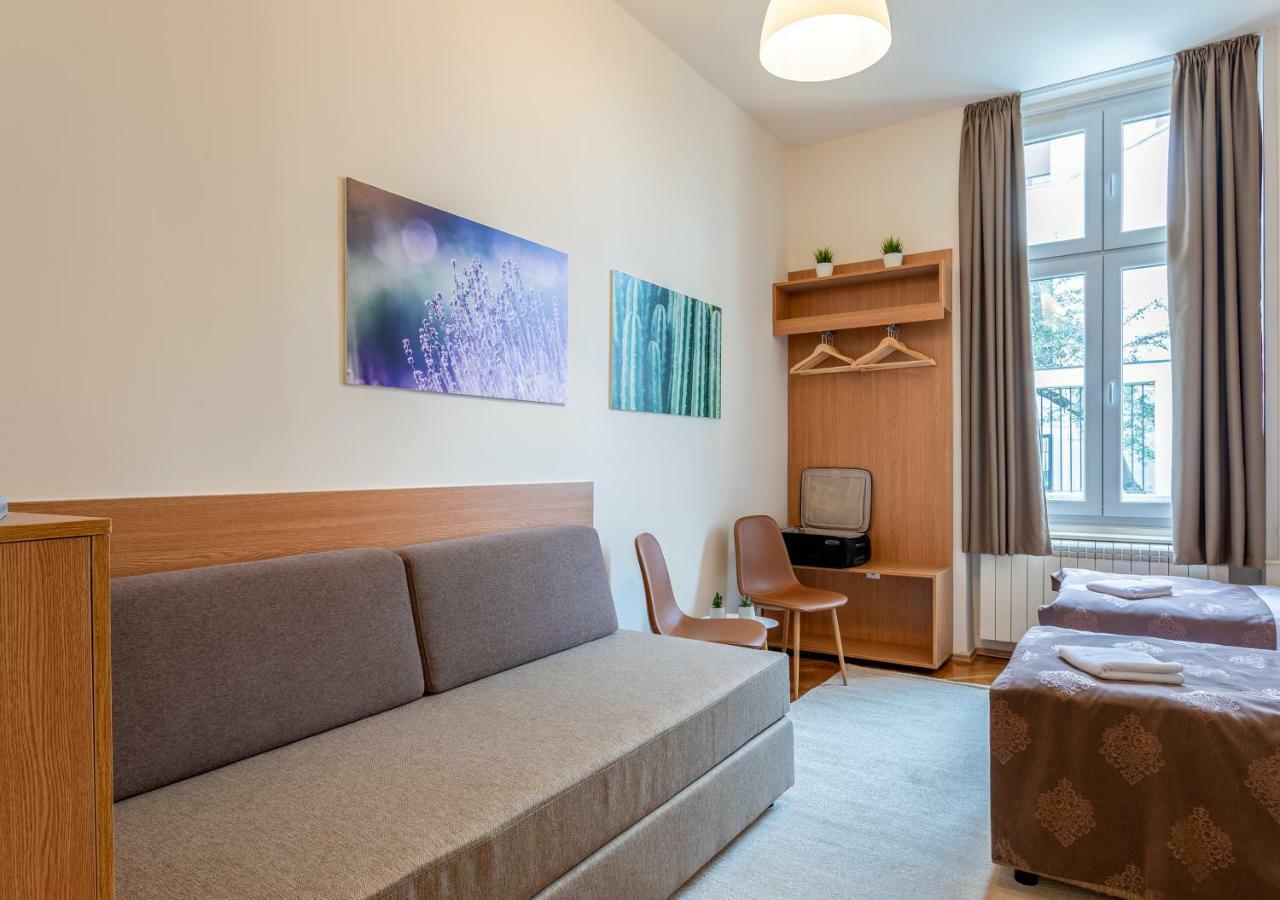 Booking En Suite Belgrade Exterior photo